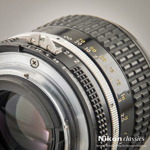 Nikon Nikkor 85/2,0 AI (Condition A/A-)