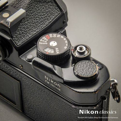 Preview: Nikon FM schwarz (Zustand AB)