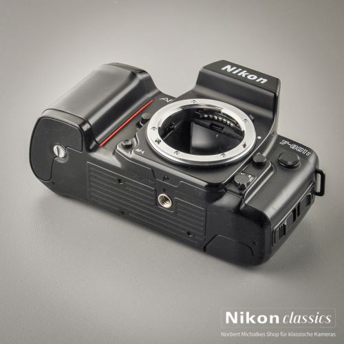 Nikon F801s (Condition A/A-)