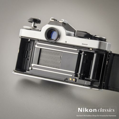 Nikon FE-2 (Condition A-)