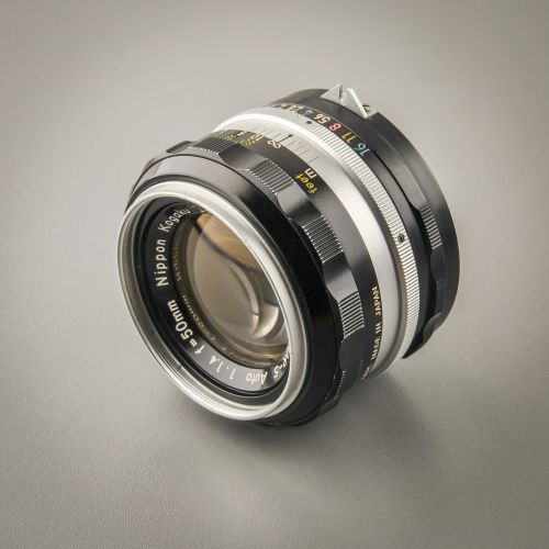 Preview: Nikon Nikkor-S Auto 50/1,4 nonAI "Berg-und-Tal" (Zustand A-)