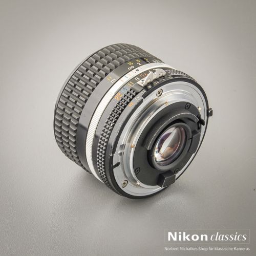 Nikon Nikkor 28/2,8 AIS (Zustand A-/AB)