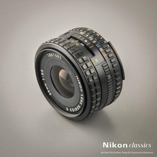 Preview: Nikon Series E 35/2,5 AIS (Zustand A/A-)
