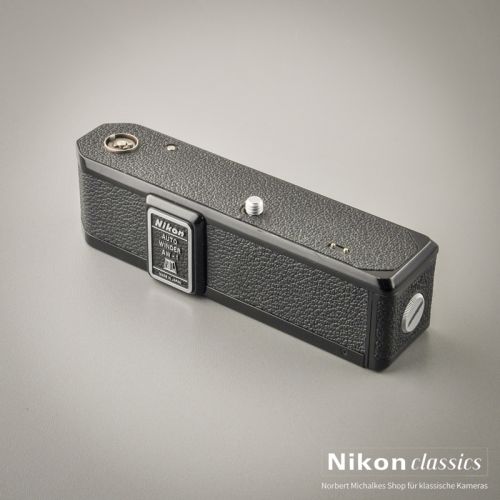 Nikon Auto Winder AW-1 (Zustand A/A-)