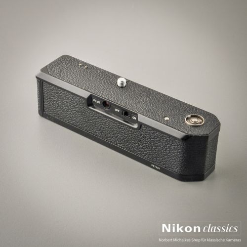 Preview: Nikon Auto Winder AW-1 (Zustand A/A-)