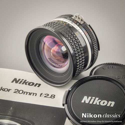 Nikon Nikkor 20/2,8 AIS (Zustand A-/AB)