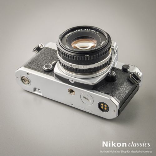 Preview: Nikon FE mit Nikon 50/1,8 Starter-Set (Zustand A)