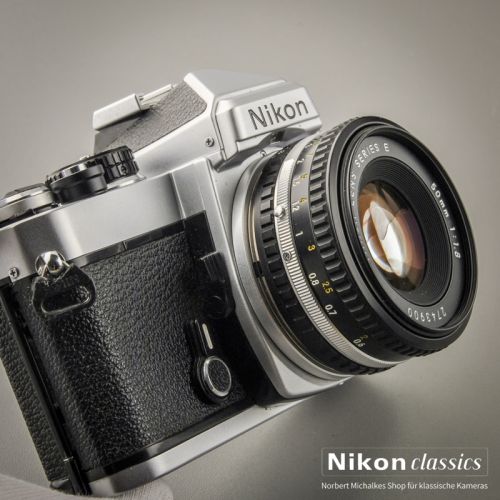 Nikon FE mit Nikon 50/1,8 Starter-Set (Zustand A)