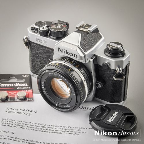 Nikon FM2n mit 50/1,8 (Zustand A-)