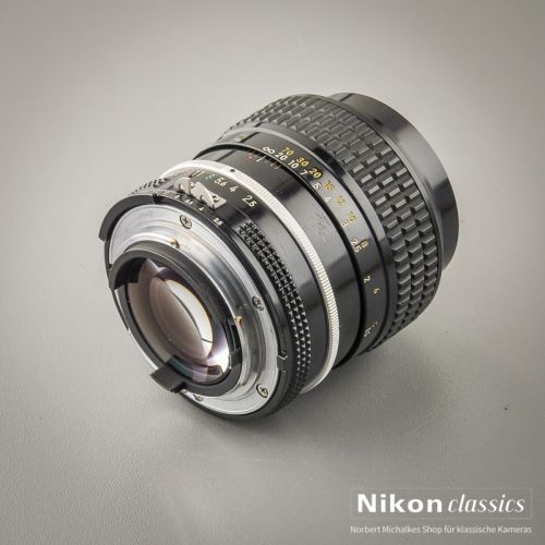 Nikon Nikkor 105/2,5 AI (Zustand A-/AB)