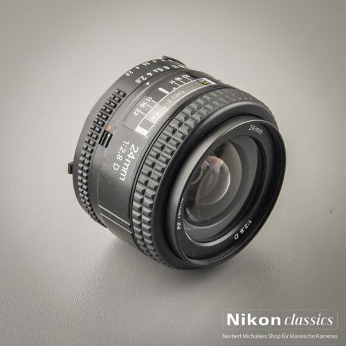 Nikon AF-D Nikkor 24/2,8 (Zustand A-)