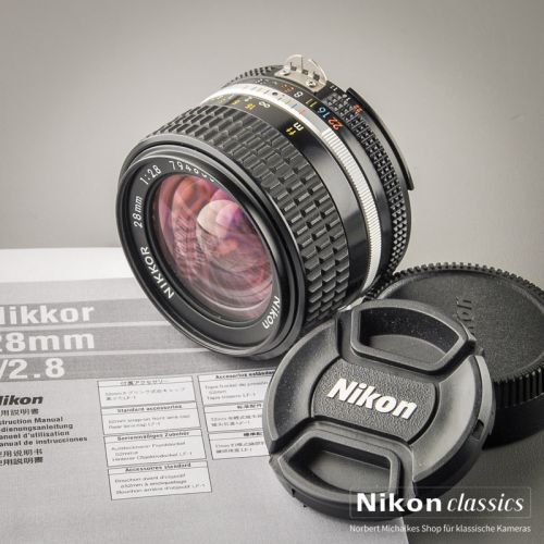 Nikon Nikkor 28/2,8 AIS (Zustand A)