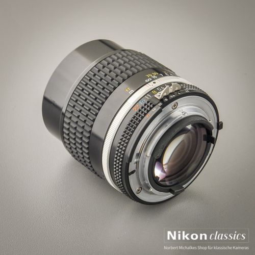 Nikon Nikkor 105/2,5 AIS (Condition A/A-)
