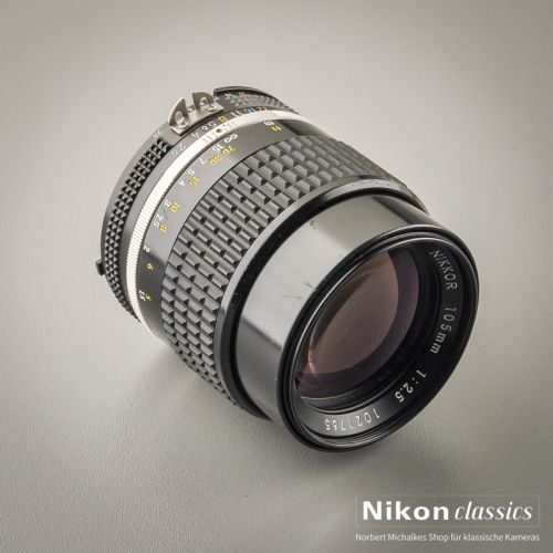 Nikon Nikkor 105/2,5 AIS (Condition A/A-)