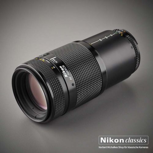 Nikon AF Zoom-Nikkor 70-210/4-5,6 (Zustand A-)