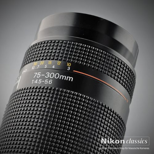 Nikon AF Zoom-Nikkor 75-300/4,5-5,6 (Condition A)