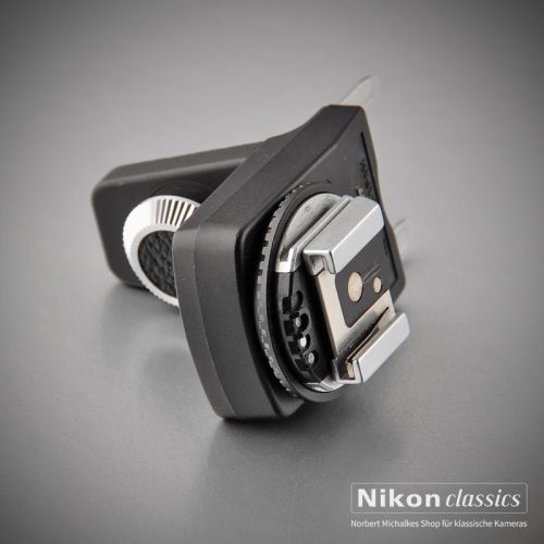 Nikon AS-7 Blitzadapter für ISO-Blitze an F3