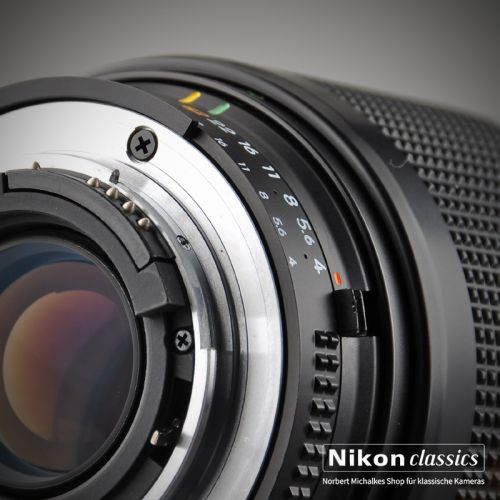 Nikon AF-D Zoom-Nikkor 70-210/4-5,6 (Zustand A/A+)