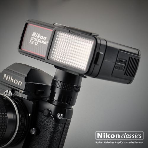 Nikon SB-12 Blitz für F3 (Zustand A/A-)