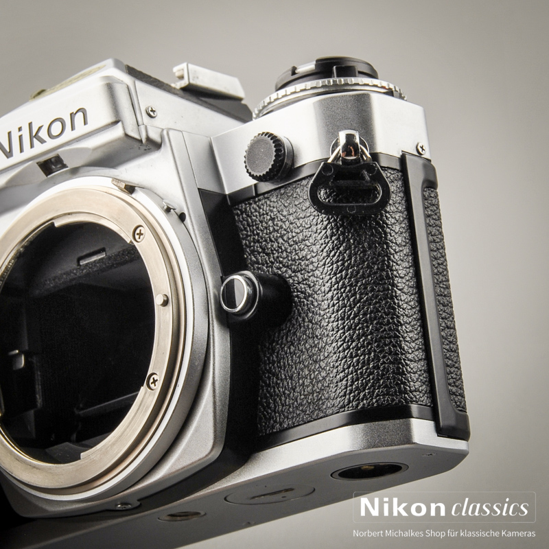 本物保証新作【完動品】Nikon FE u0026NIKKOR-S・C Auto 50mm F1.4 フィルムカメラ