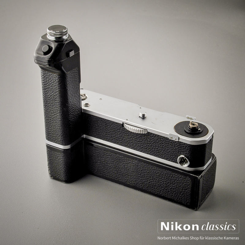 Nikonclassics Michalke - Nikon Motor Drive MD-2 with MB-1 for F2