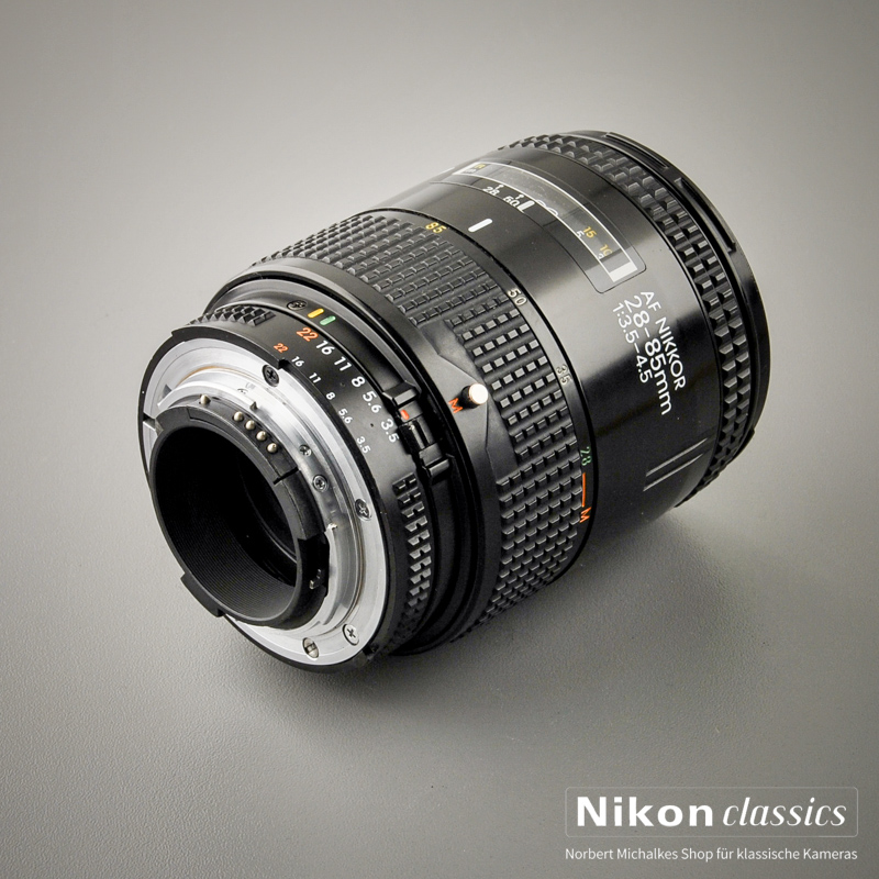 Nikonclassics Shop für klassische Nikons - Nikon AF Zoom-Nikkor 28