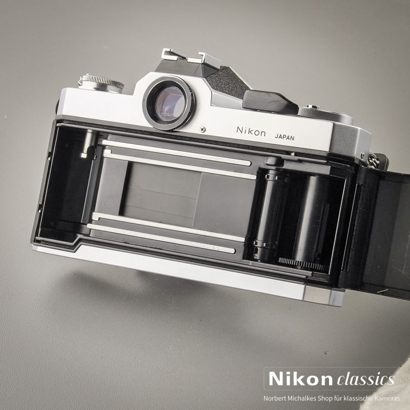 Nikomat FT2 (Condition A/A-)