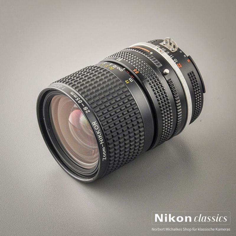 Nikon Zoom-Nikkor 28-85/3,5-4,5 AIS Macro (Condition A/A+)