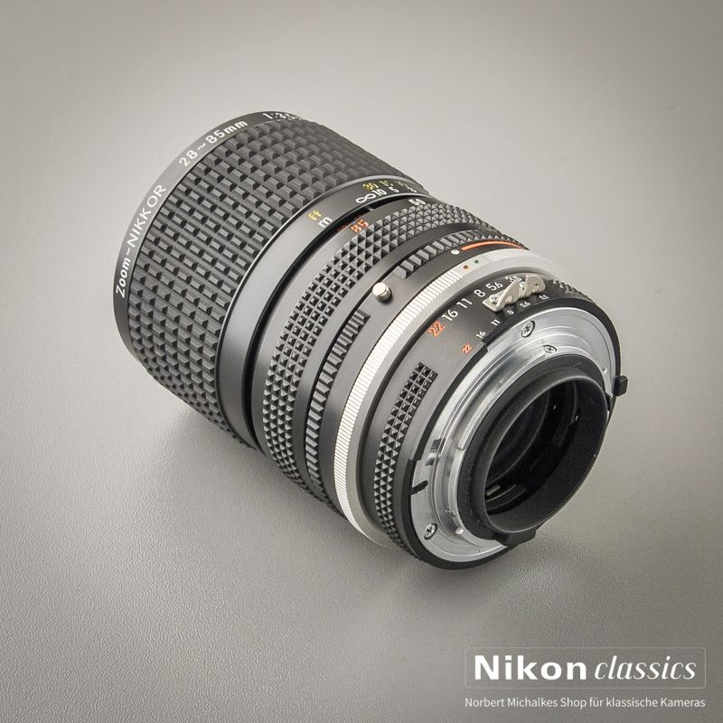 Nikon Zoom-Nikkor 28-85/3,5-4,5 AIS Macro (Condition A/A+)
