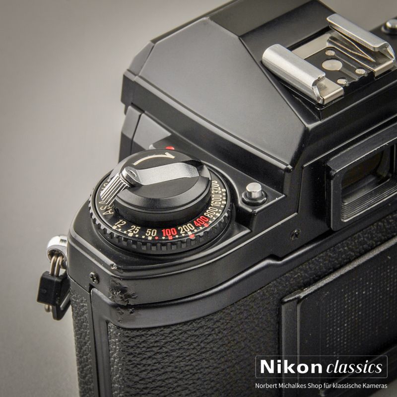 Nikon FG schwarz (Zustand A/A-)
