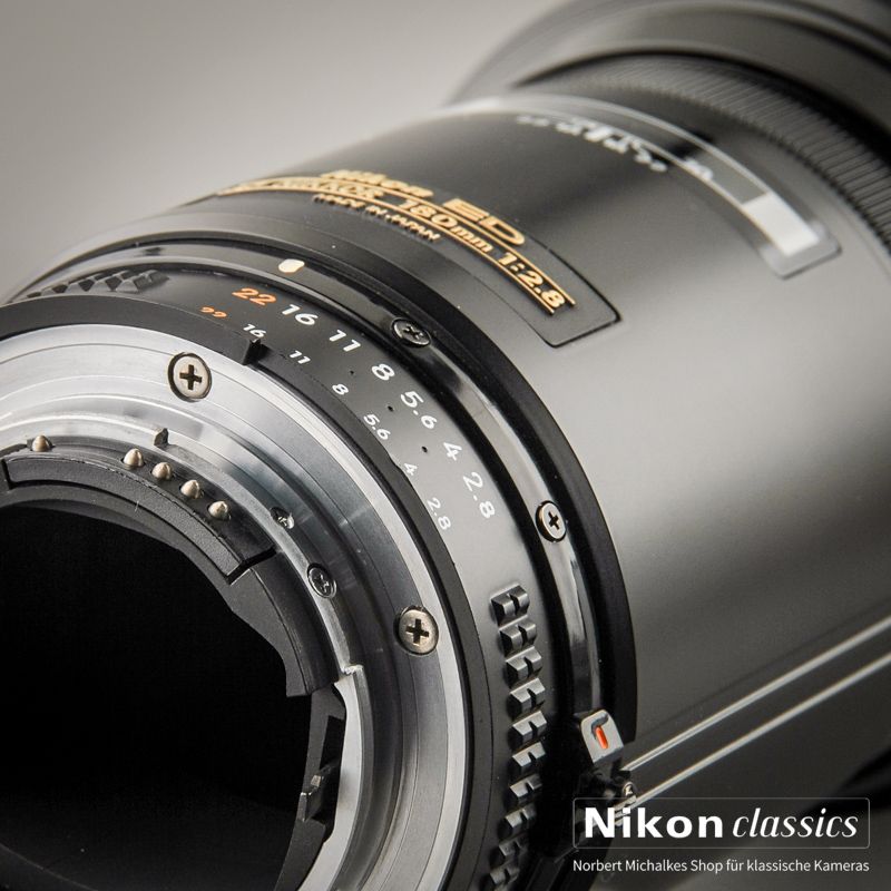 Nikonclassics Shop für klassische Nikons - Nikon AF Nikkor 180/2,8 
