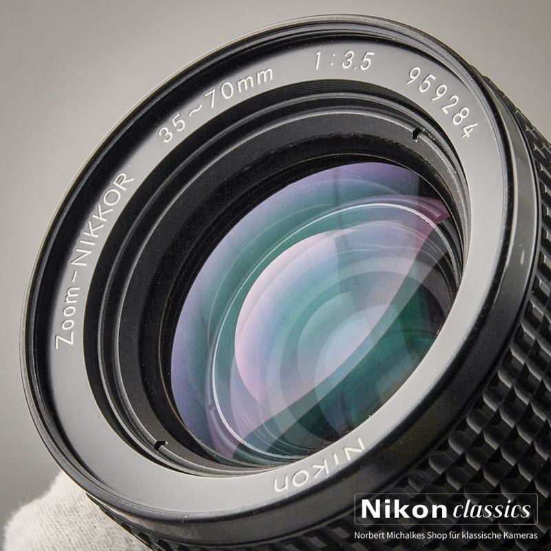 Nikon Zoom-Nikkor 35-70/3,5 AIS (Zustand A-)