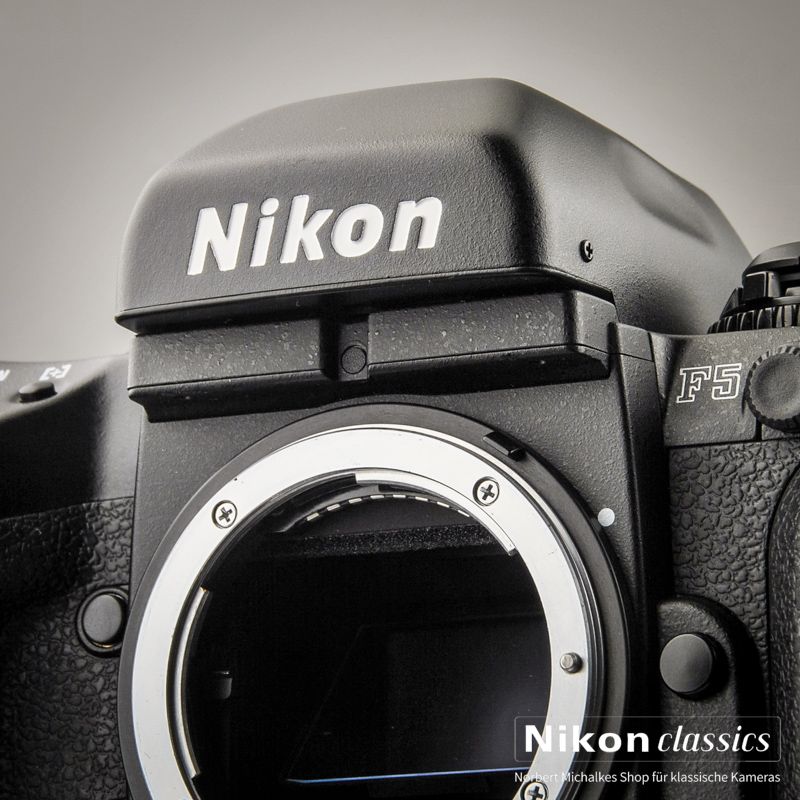 Nikon F5
