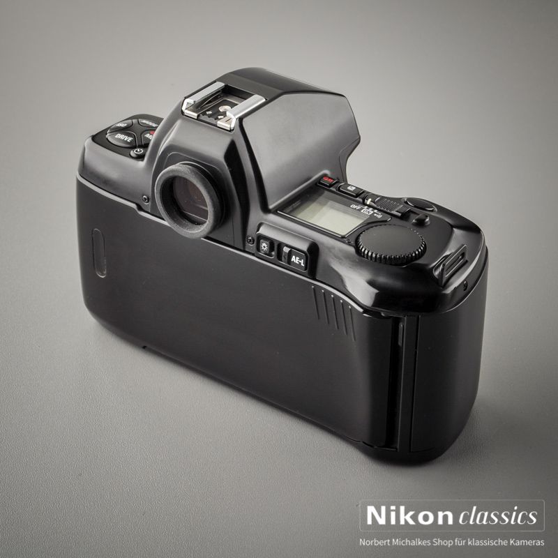 Nikon F801 AF (Zustand A) OVP