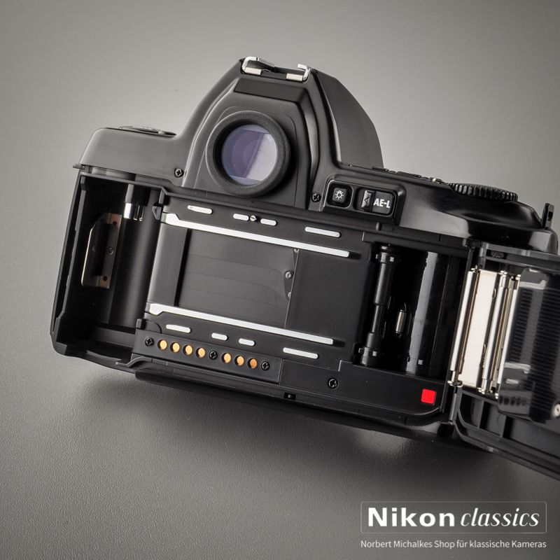 Nikon F801 AF (Zustand A) OVP