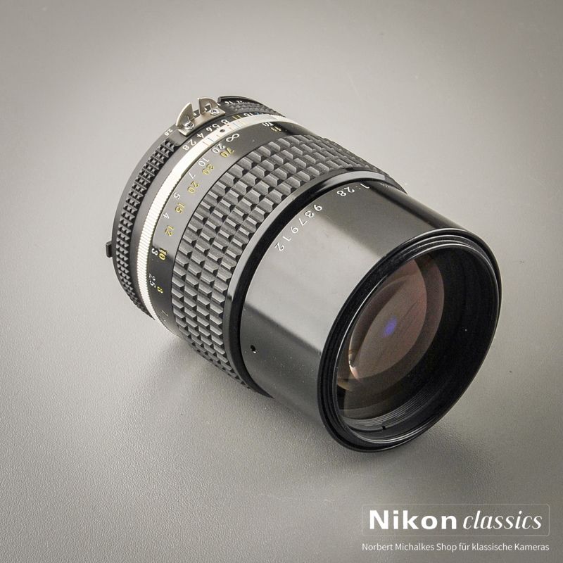Nikon Nikkor 135/2,8 AIS (Zustand A/A-)