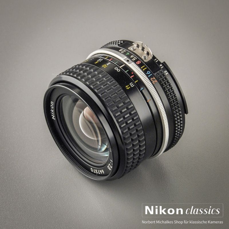 Nikon Nikkor 24/2,8 AI (Zustand A/A+)
