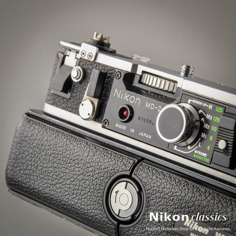 Nikon Motor Drive MD-2 mit MB-1 für F2 (Zustand A-/AB)