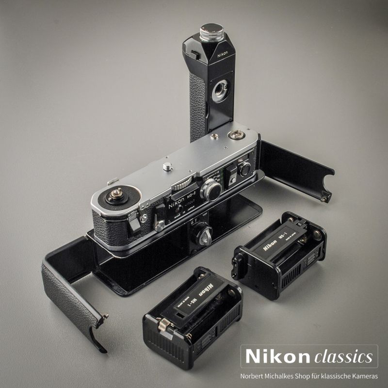 Nikon Motor Drive MD-2 mit MB-1 für F2 (Zustand A-/AB)