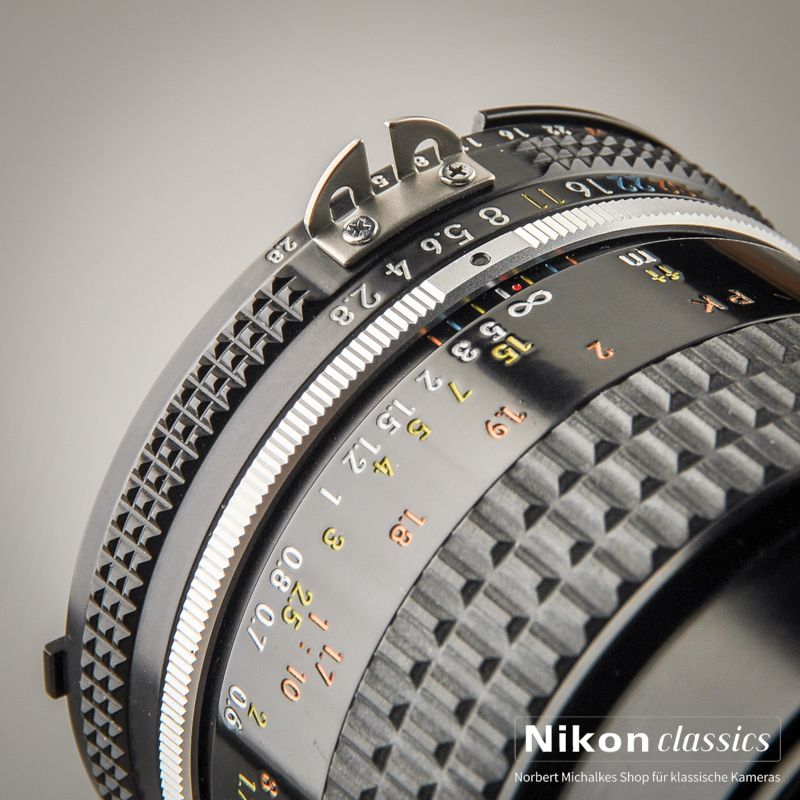 Nikon Micro-Nikkor 55/2,8 AIS (Condition A/A-)