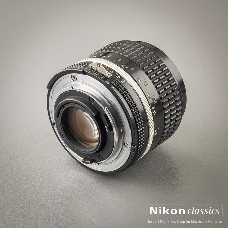 Nikon Nikkor 35/2,0 AIS (Condition A-)