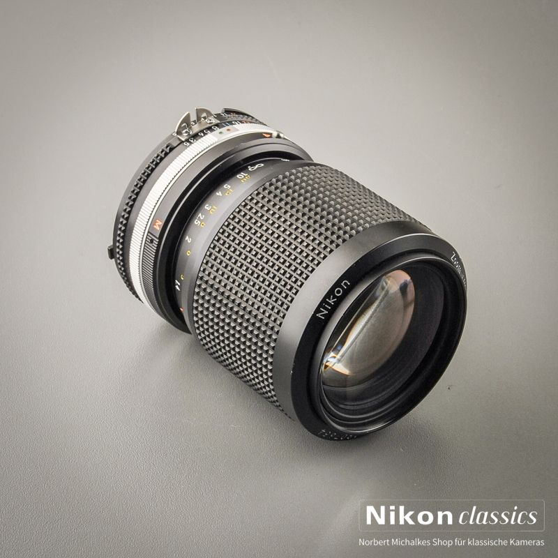 Nikon Zoom-Nikkor 35-105/3,5-4,5 AIS Macro (Zustand A/A-)