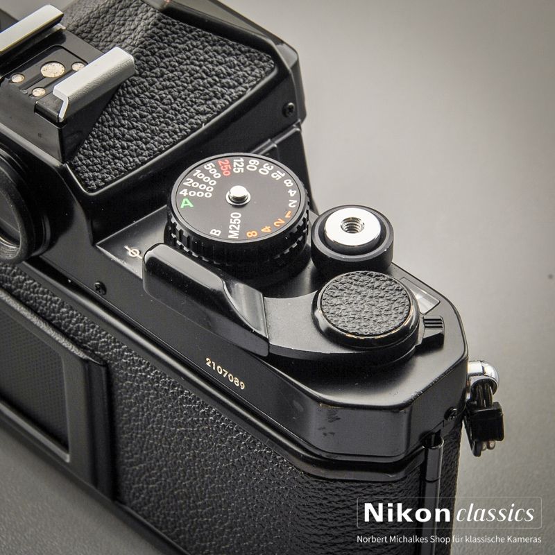 Nikon FE-2 schwarz (Zustand A-)