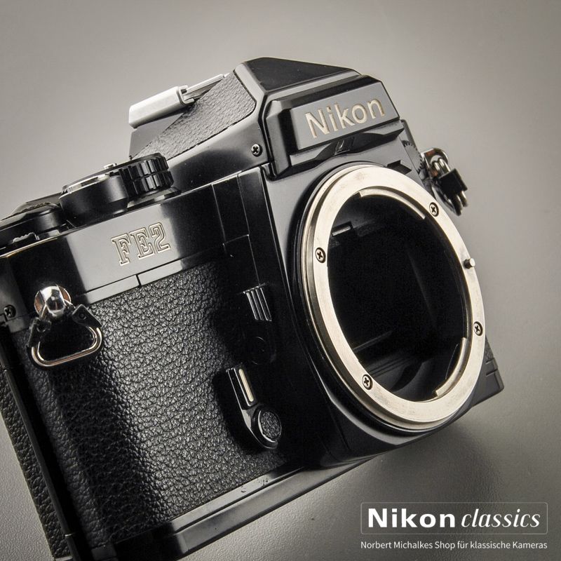 Nikon FE-2 schwarz (Zustand A-)