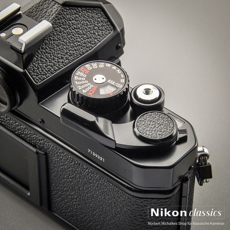 Nikon FM2 schwarz (Zustand A+) Titanverschluss