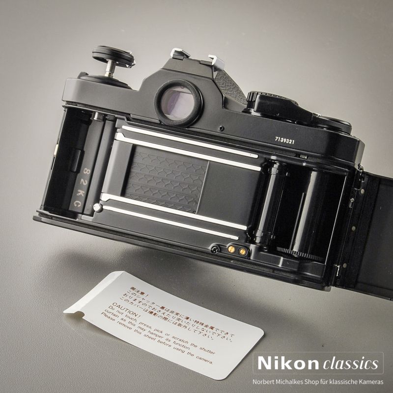 Nikon FM2 schwarz (Zustand A+) Titanverschluss
