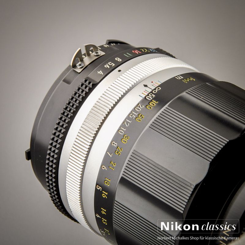 Nikon Nikkor-QC Auto 200/4 AI-Umbau "Berg-und-Tal" (Zustand A) OVP