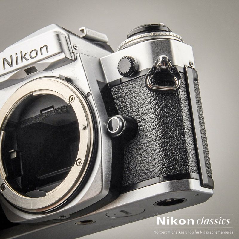 Nikon FE-2 (Condition A-)