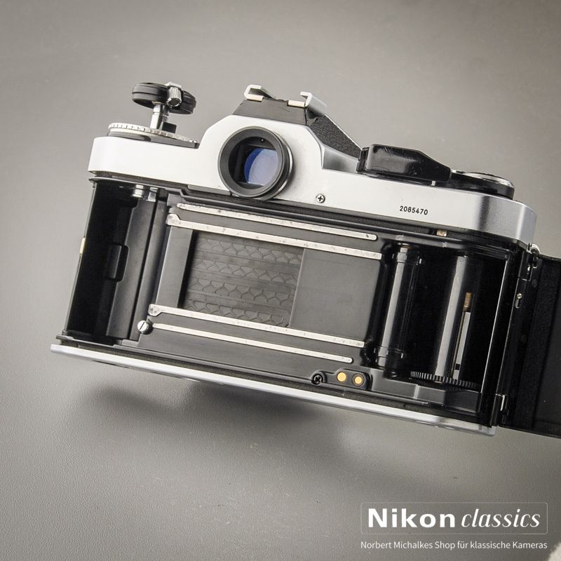 Nikon FE-2 (Condition A-)