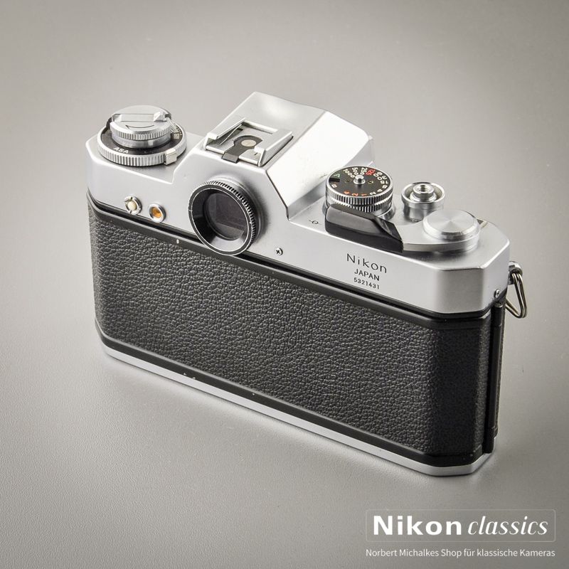 Nikkormat EL (Condition AB)